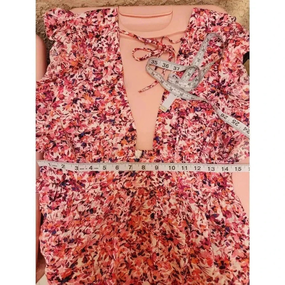 Stillwater The Jessie Mini Dress Floral Pink Purple Deep Plunge Size Medium. - Picture 7 of 8